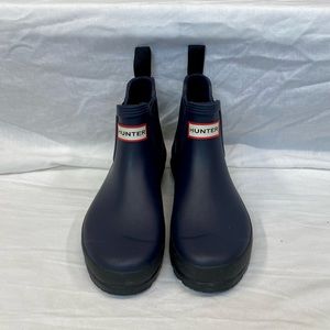 Hunter ankle rain boots. Size 6. EUC. Eco friendly vegan rubber.